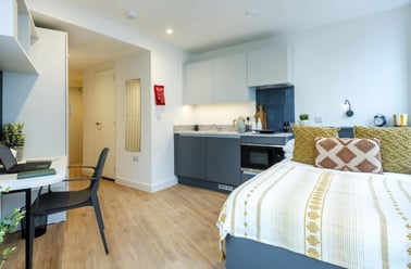 St James Boulevard, Newcastle Upon Tyne, Newcastle - Image 2